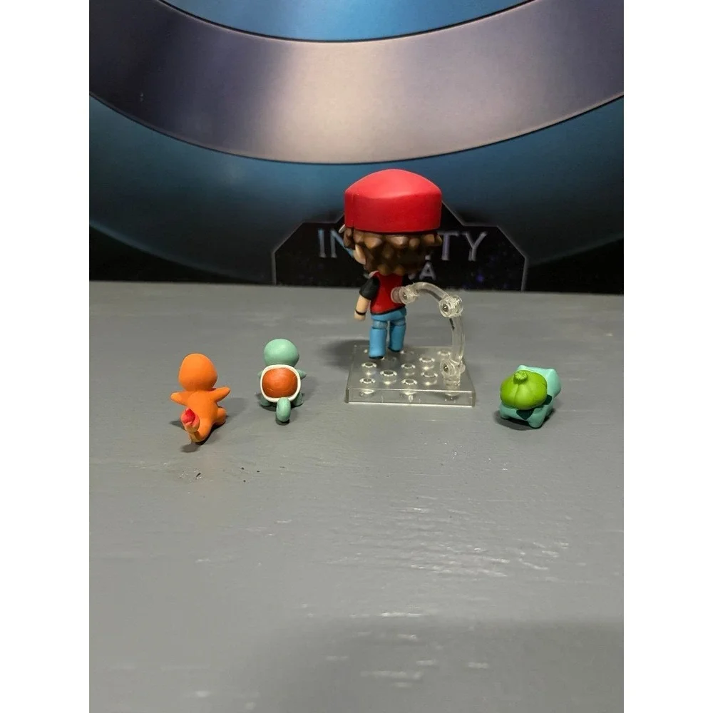 Good Smile - Nendoroid - Pokemon Red Trainer w/Charmander, Squirtle, Bulbasaur